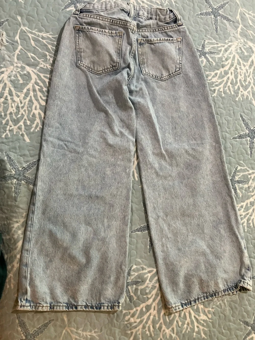 Old Navy kids size 8 Baggy wide leg jeans